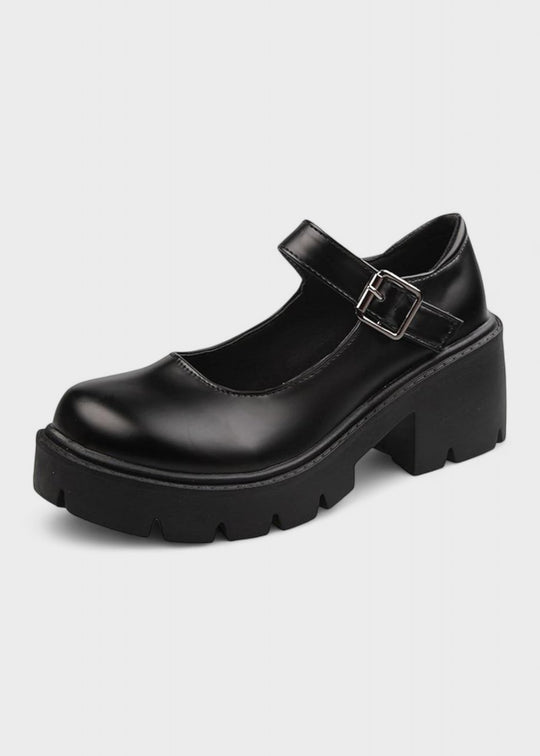 Bonnie - Oxfords svarte lakksko pumps støvler